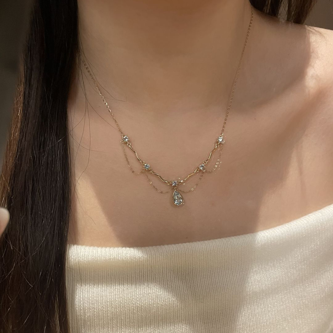 エレガントな光沢のあるライト高級レースウォータードロップタッ - Tassel Fringe Trim のレビューと価格