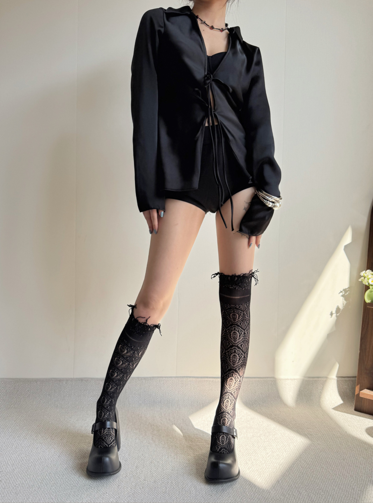新しい網タイツ女性の春/夏薄いナイロンニーハイソックスセクシ - Tassel Fringe Trim のレビューと価格